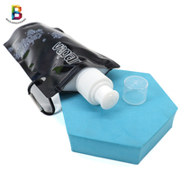 Personnalisé sans BPA pliable en plastique potable pliable 500ml voyage sport sac à eau bouteilles bec pochette avec mousqueton