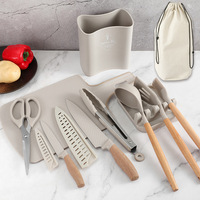 Ensemble de cuisine Ustensiles de cuisine uniques Fabricants Ustensiles de camping en silicone Kingwise Boîte de couleur en plastique pour maison personnalisée