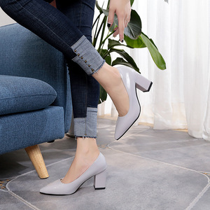 Nuove <span class=keywords><strong>scarpe</strong></span> da lavoro con <span class=keywords><strong>tacco</strong></span> alto da <span class=keywords><strong>donna</strong></span> Sexy 2024 per ragazze a buon mercato <span class=keywords><strong>scarpe</strong></span> da lavoro con <span class=keywords><strong>tacco</strong></span> grosso - Product Image 3