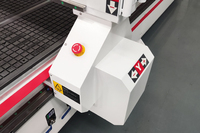 Nueva Máquina CNC Router para Trabajar la Madera A2-1530 con Husillo Refrigerado por Agua y Enfriamiento por Nebulización de Aceite para Corte y Grabado