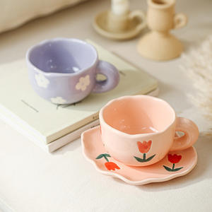 Tasse à café et soucoupe en céramique exquises, peintes à la main, motif <span class=keywords><strong>ours</strong></span>, tulipe orange et nuages blancs, avec design thé <span class=keywords><strong>de</strong></span> <span class=keywords><strong>l</strong></span>'après-midi et <span class=keywords><strong>latte</strong></span> - Product Image 2