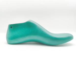 Forme à chaussures en plastique pour la fabrication <span class=keywords><strong>de</strong></span> chaussures et la réparation <span class=keywords><strong>de</strong></span> bottes, anti-plis, pour chaussures <span class=keywords><strong>de</strong></span> <span class=keywords><strong>golf</strong></span> et <span class=keywords><strong>de</strong></span> sport. - Product Image 4