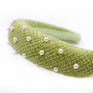 FINESTYLE أنيق مبطن قماش عقال مع لؤلؤ بلينغ خياطة يدوية إكسسوارات شعر سائبة إكسسوارات موضة عصرية - Product Image 3