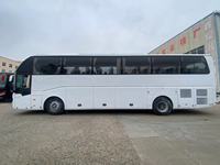 Prix pas chers LHD diesel youtong bus à deux étages 60 places autocar