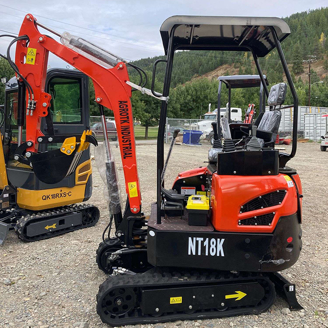 Farm Digger Construction Machinery 1.8 Ton Kubota Engine Micro Crawler Excavator