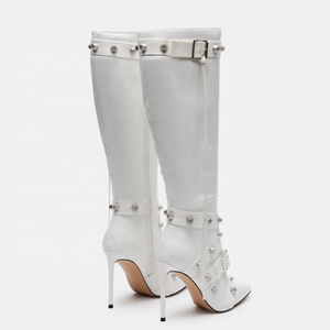 Nuevas Botas de Tacón de Aguja Plateadas de Moda para Mujer con Cremallera Lateral, Puntera Puntiaguda, Tachuelas Metálicas y Tiras Cruzadas, Botines Largos de Mezclilla - Product Image 4