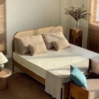 Cadre de lit plateforme Shanmu CJ029 style Wabi Sabi en bois massif et rotin tressé, écologique et durable, tailles King et Queen, pour gîte