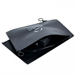 Sacs à fermeture éclair en PVC recyclables personnalisés avec logo sur mesure pour l'emballage de vêtements en plastique (t-shirts, etc.) - Product Image 5