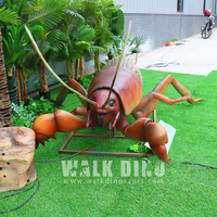 Riesige Animatronische Insektenstatue Gryllotalpa - Große Größe für Innen-/Außenbereich für Schulen & Kindertagesstätten