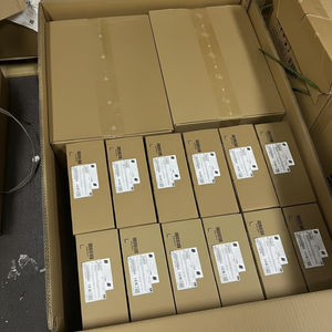 Pièces de télécommunications XMC-3-11G ODU Micro-ondes RTN, modèles 52414093 et 52414092, application micro-ondes, garantie 1 an - Product Image 1