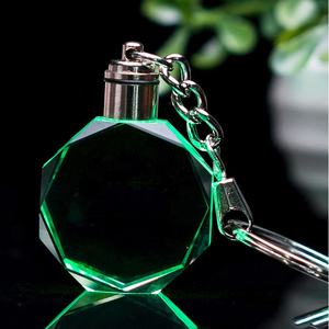 JDMorsport88 <span class=keywords><strong>Porte</strong></span>-clés de voiture avec lumière LED RVB en cristal <span class=keywords><strong>Porte</strong></span>-clés avec pendentif <span class=keywords><strong>lumineux</strong></span> pour <span class=keywords><strong>BMW</strong></span> - Product Image 1