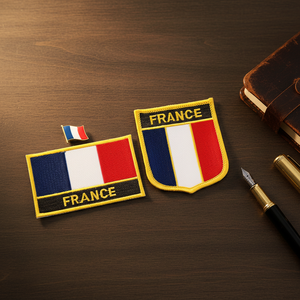 Écussons brodés drapeau national français, badges en forme de bouclier et de carré, un ensemble pour la décoration de brassards et sacs à dos en tissu - Product Image 6