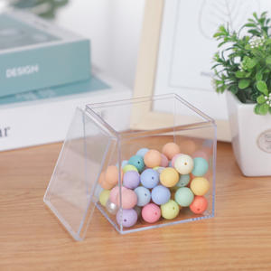 Scatola <span class=keywords><strong>di</strong></span> caramelle in plastica trasparente decorazioni natalizie <span class=keywords><strong>di</strong></span> <span class=keywords><strong>compleanno</strong></span> <span class=keywords><strong>di</strong></span> nozze forniture <span class=keywords><strong>per</strong></span> feste scatola <span class=keywords><strong>di</strong></span> caramelle quadrata trasparente - Product Image 1