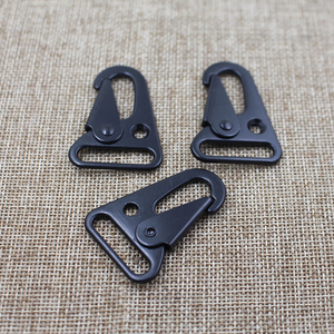 Accesorios de alta calidad para cinturón de bolso, Clip de hebilla de Metal con resorte negro, gancho de presión negro para mochila - Product Image 1