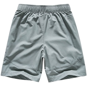 Quality Plain Color Nylon Stretchy <strong>Knee</strong> <strong>Length</strong> Active Sports <strong>Men</strong> <strong>Shorts</strong> Zipper Pockets Casual Wear Gym <strong>Shorts</strong> - Product Image 2