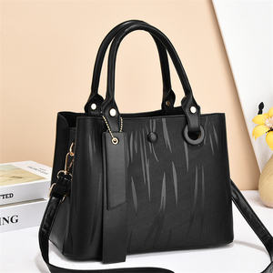 new 2022 the most versatile hand bag ladies and fashionabie block bag tote bag handbag - Product Image 3