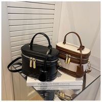 Sac seau tendance en cuir PU avec fermeture éclair pour femme, vente en gros directe d'usine, pour usage quotidien