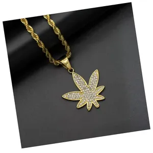 Hip Hop Crystal Rhinestone Marijuanna Leaf Fashion Fine Jewelry Necklaces Maple Leaf Pendant for Women Men