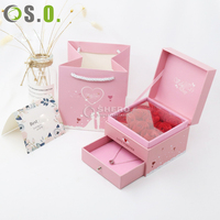 Coffret cadeau fleur rose fleurs éternelles bijoux bague pendentif collier boîte cadeau pour maman petite amie femme