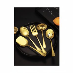 Couverts en métal au caractère unique, conçus pour les cuisines modernes, les tables de dîner design ou le style événementiel - Product Image 1