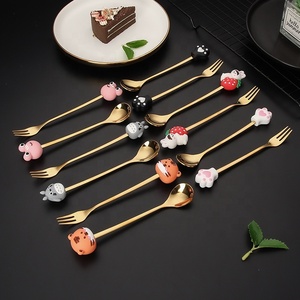 Lot de cuillères à dessert et fourchettes en acier inoxydable, motif Père Noël mignon, pour la table, cadeau de Noël ou de mariage - Product Image 3
