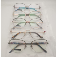 Femmes Métal cateye pour dames mode aléatoire Liquidation de stock Monture en métal pas cher prêt à expédier Monture de lunettes en métal pour femmes