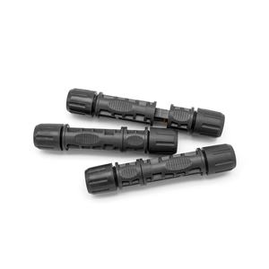 Connecteur solaire étanche PNTECH PV005 avec contacts en cuivre 1500VDC 30A Application de puissance pour certifié - Product Image 4