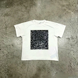 Camiseta de algodón blanca oversize de manga corta con cuello redondo para hombre, con ribete en contraste, tejido de punto, informal, de color liso, corte regular - Product Image 1
