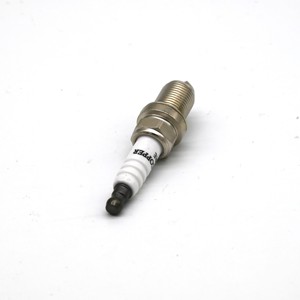 Bujías de Aleación de Níquel y Cobre de Alta Calidad Personalizadas MS851357 para Motor Mitsubishi 2.4 I (N34W) Modelo BK5RE-11 <span class=keywords><strong>Gasolina</strong></span> 1 Año - Product Image 4