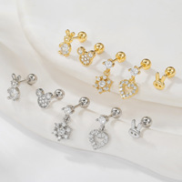 Zuola Bijoux fins personnalisés de haute qualité hypoallergéniques plaqués or 18 carats en titane, clous d'oreille en forme de cœur, piercing au cartilage de l'oreille, zircon
