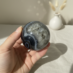 Esfera de Cristal de Sardónix Negra Pulida de Alta Calidad al por Mayor para Decoración del Hogar y Regalos - Product Image 6