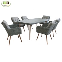Ensemble de table et de chaises de salle à manger en métal traditionnel pour l'extérieur, sept pièces, pour jardin et terrasse, non pliable