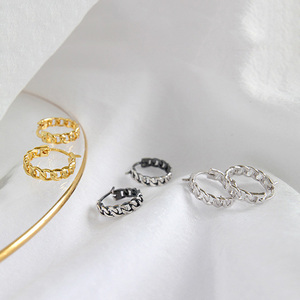 WMEF236 S925 Cadena de bordillo de plata esterlina Pendientes de aro Huggies Cadena de eslabones cubanos chapada en oro Estilo de moda Ideal para regalo - Product Image 6