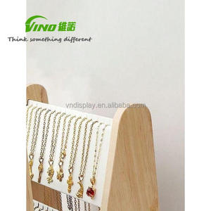 Support d'affichage de collier en bois à deux niveaux avec doublure en velours pour les magasins de détail et de bijoux - Support d'affichage de collier - Product Image 5