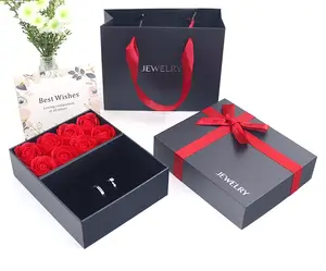 2023 New Design 8 Rose Gift Box Window Jewelry Box Bracelet Gift Box
