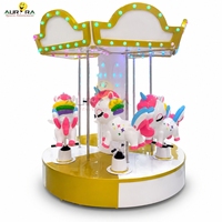 Manège licorne compact en fibre de verre à trois places avec lumières LED multicolores pour salles d'arcade intérieures et centres de divertissement familial