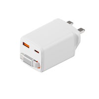 Garansi 1 Tahun 65W QC3.0 OTP Logo Dapat Disesuaikan Pengisi Daya GAN dengan Kabel Retractable 3-Port 2C+1A Pengisi Daya Cepat