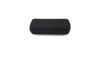 Étui de voyage mini capsule en EVA personnalisé pour usine CN/VN, tendance et résistant à l'usure, petit format noir, couleurs et logo personnalisables ODM - Product Image 4
