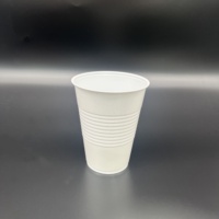 Gobelets en plastique PS jetables de couleur blanche durable H91134W pour les événements de restauration et le rassemblement