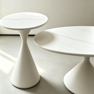 Ensemble de tables basses gigognes modernes blanc crème avec base sablier et plateau en pierre frittée pour salon, maison et hôtel - Product Image 3