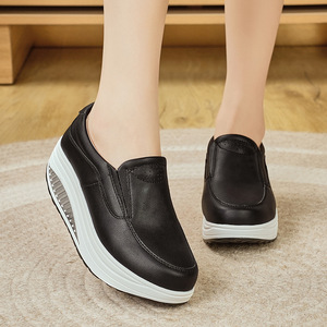 Zapatos de Mujer Blancos y Negros, Mocasines para Hospital, Trabajo, Casuales, Ligeros, Cómodos, Antideslizantes, Zapatos de Enfermera para Verano - Product Image 3