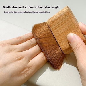 Brosse à poussière pour nail art en gros avec manche en bambou, tête de brosse souple et moelleuse en acrylique pour le nettoyage et le retrait des ongles - Product Image 3