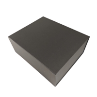 Offre Spéciale tendance de luxe accepter Logo personnalisé noir dur conseil boîte avec fermeture magnétique boîte-cadeau pour des bijoux de bonne qualité
