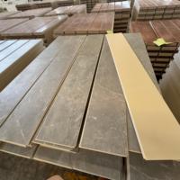 Revêtement de sol en vinyle SPC haut de gamme, résistant à l'usure, imperméable, compatible avec le chauffage par le sol, structure EPC ABA, pour intérieur, villa, centre commercial sur mesure