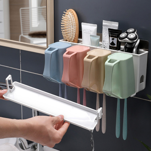 Set Familiare di Quattro Pezzi per Accessori da Bagno, Portaspazzolini Multifunzione da Parete <span class=keywords><strong>in</strong></span> <span class=keywords><strong>Plastica</strong></span> Ecologica Colorata - Product Image 5