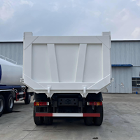Camion benne minier Sinotruk HOWO 8X4 371 ch 12 roues 50-60 tonnes à vendre