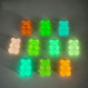 Cabochons colorés en forme d'ours gélifiés, perles lumineuses en résine en forme d'ours, breloques pour la décoration d'<span class=keywords><strong>ongles</strong></span> et la fabrication de bijoux - Product Image 3