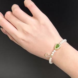 Bracelet exquis en chalcédoine verte médiévale avec boucle en forme de gourde, perles de culture d'eau douce blanches naturelles, pendentifs porte-bonheur en perles - Product Image 5