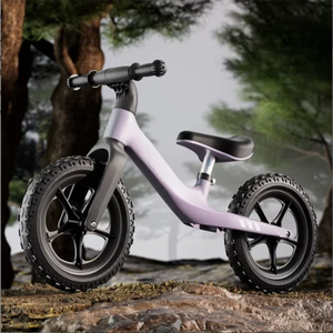 Vélo d'équilibre à deux roues de 12 pouces pour enfants de 2 à 5 ans, pour la marche sur le plat - Product Image 3