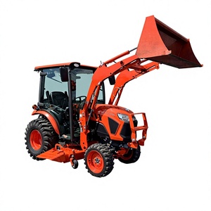 Mini tractor Kubota LX2610 original de 25HP con tracción en las cuatro ruedas, cargador frontal y cortadora para uso en jardín. - Product Image 1